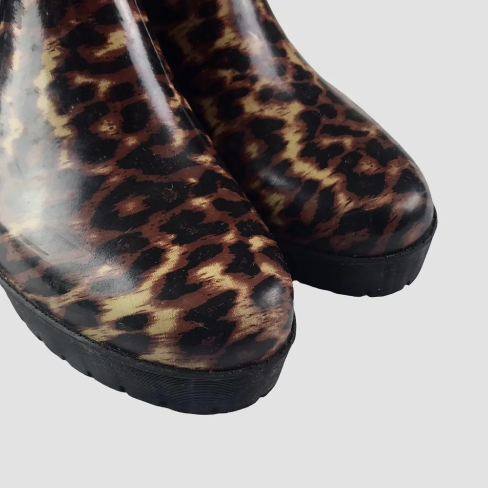 Jeffrey Campbell Cloudy Leopard Chelsea Platform Rain Lug Sole Boot Wome…